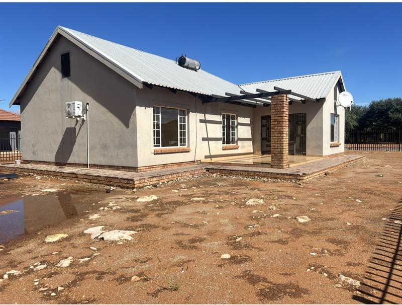 To Let 3 Bedroom Property for Rent in Kathu Northern Cape
